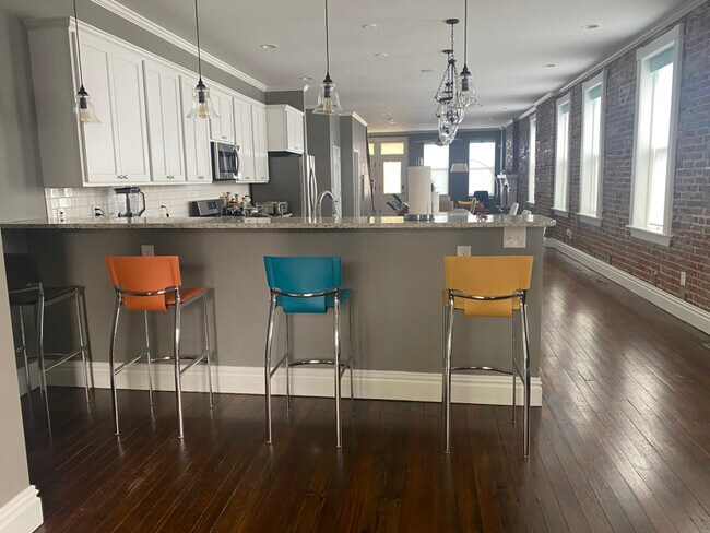 Foto del edificio - 3429 Missouri Ave