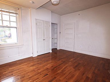 Building Photo - 6810 Quincy St