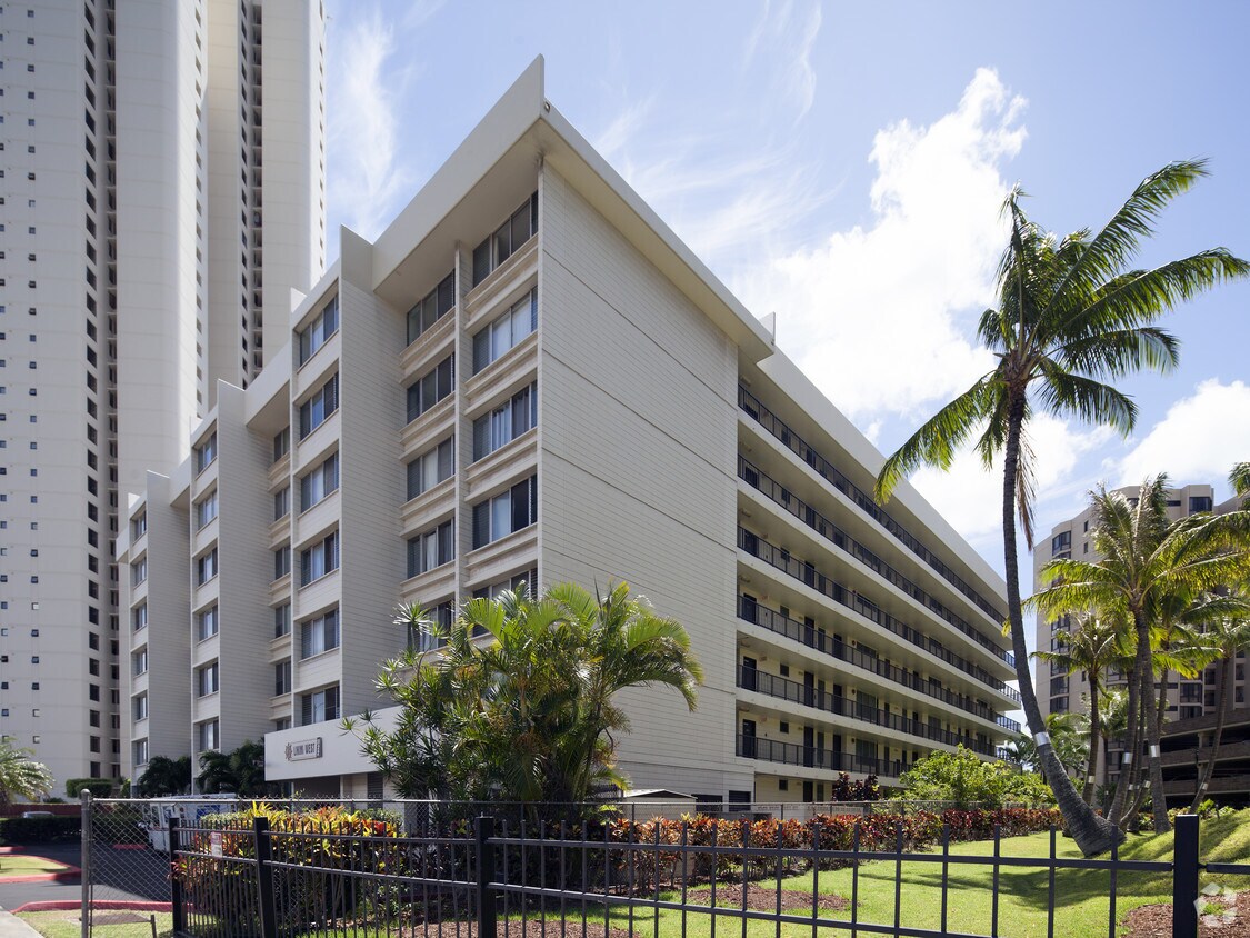 Likini West Apartments in Honolulu, HI