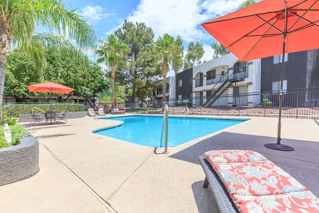 Interior Photo - Juniper Canyon *Newly Remodeled Units*