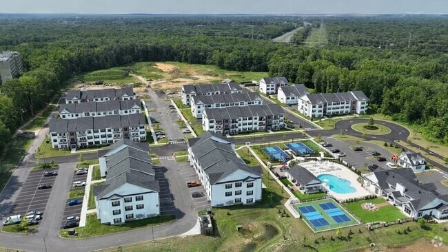 - Village at Hamilton Green