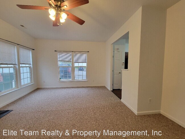 Building Photo - 3 br, 2.5 bath House - 5356 Jocelyn Lane