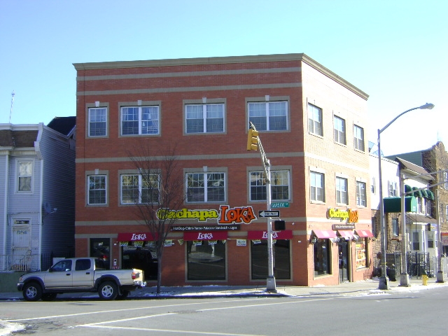 Primary Photo - 129 Bloomfield Ave