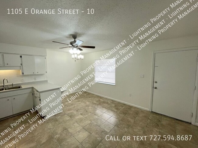 Foto del edificio - 1105 E Orange St