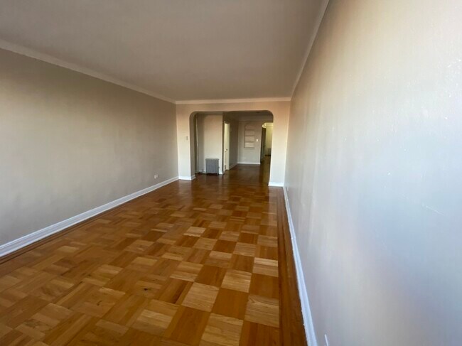 Foto del edificio - 4015 Hampton St