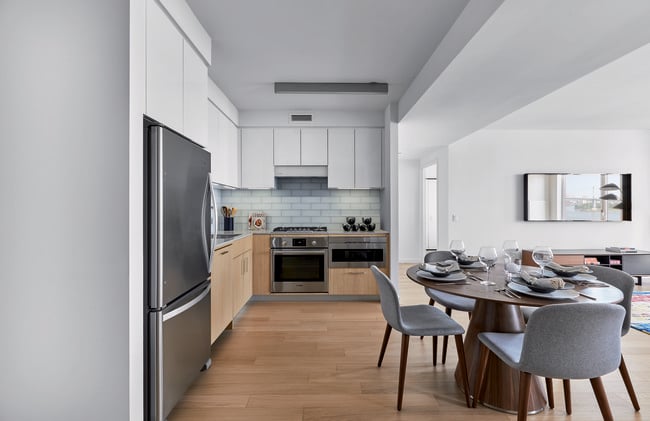 Interior Photo - 10 Halletts Point