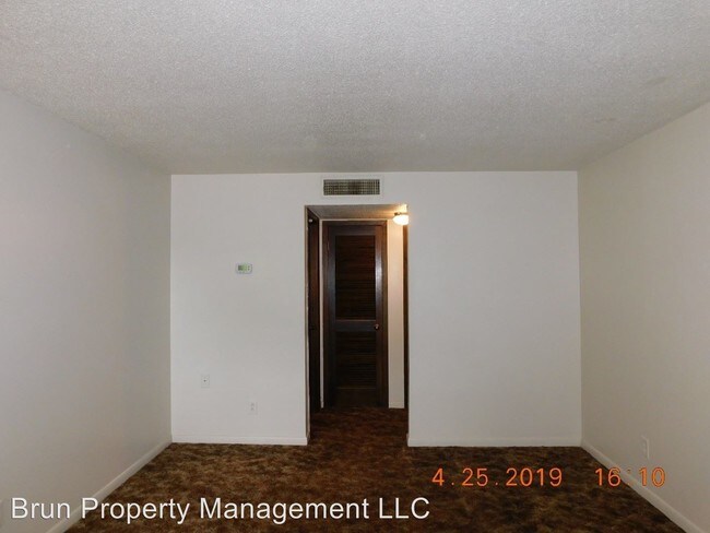 Foto del edificio - 706 E Inskip Dr