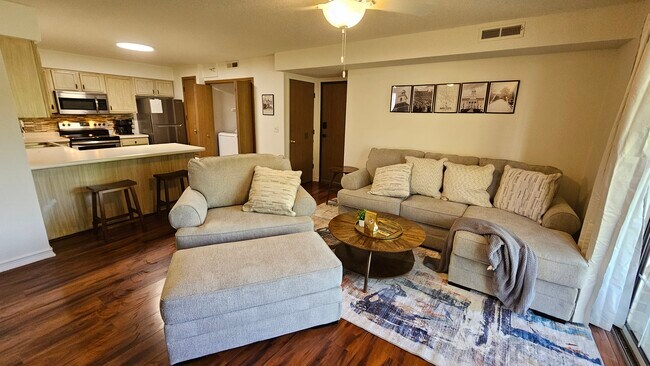 Building Photo - 501 Kimberlite St