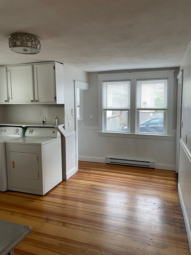 kitchen - 26 Ring St