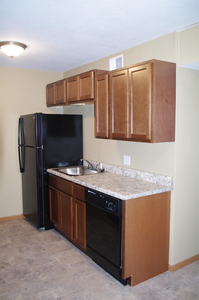 Building Photo - One Bedroom In Shiloh