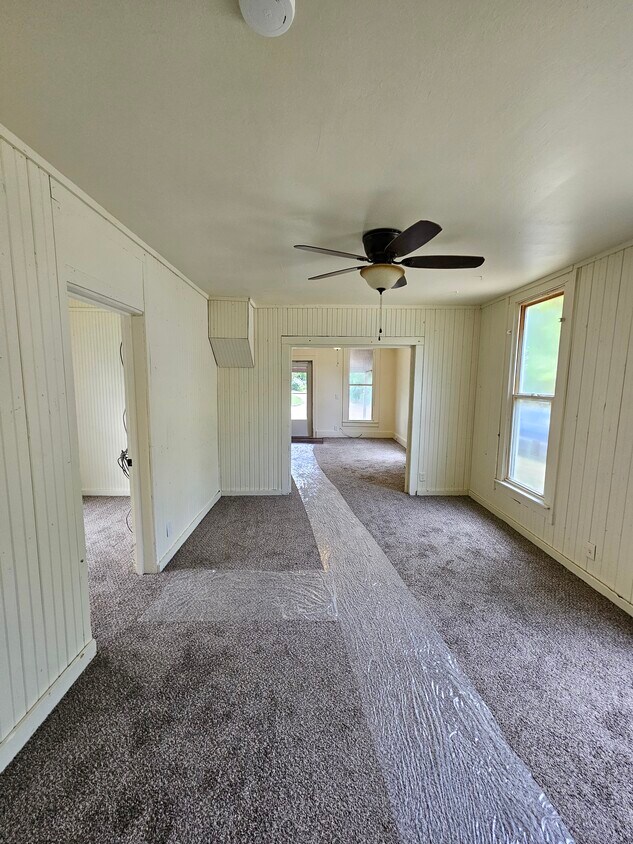 Foto principal - 1250 N Jefferson Ave