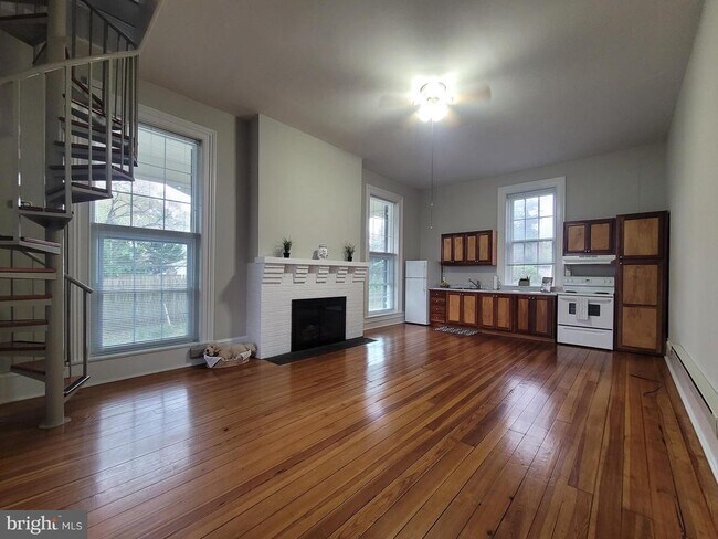 Foto del edificio - 447 N Loudoun St
