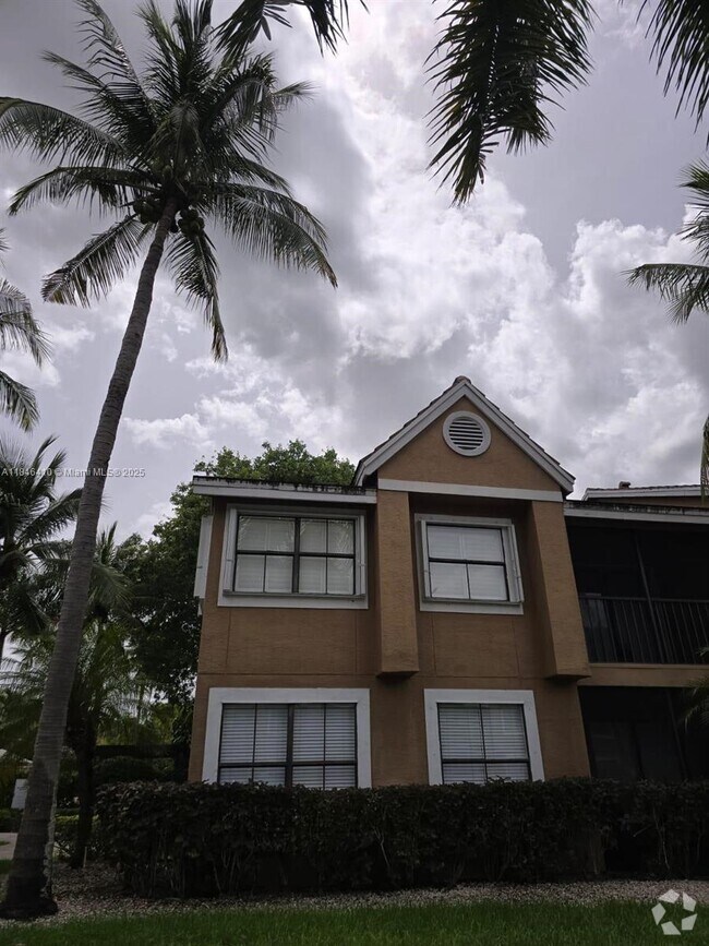 Building Photo - 10681 SW 156th Pl