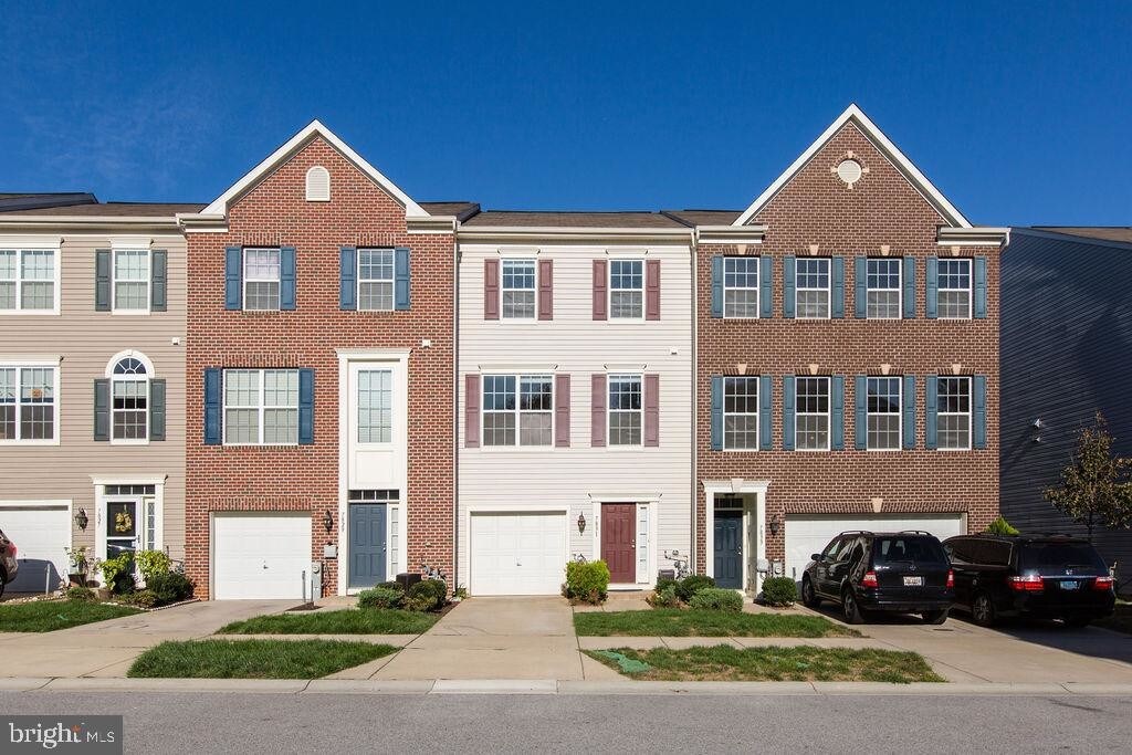 Foto principal - 7831 River Rock Way