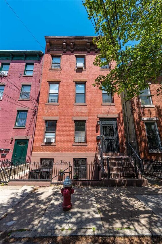 280 5th St Unit 1, Jersey City, NJ 07302 Condo for Rent in Jersey