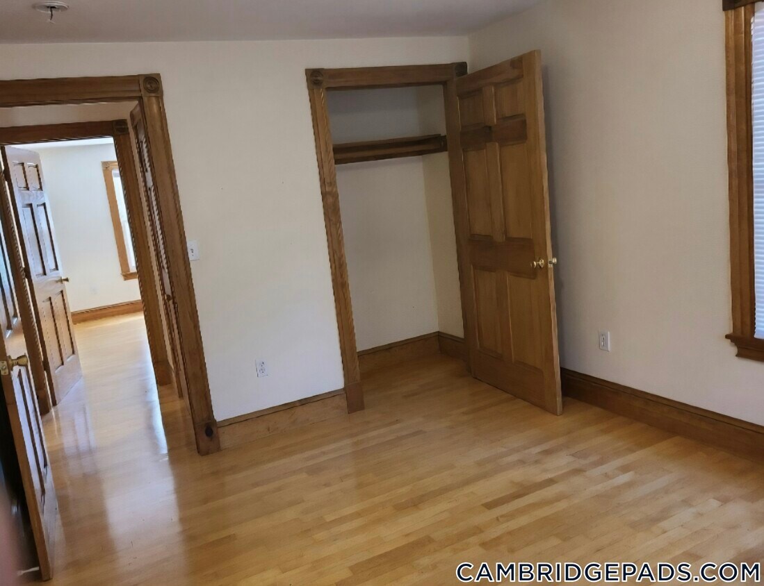 Foto del edificio - 152 Gore St