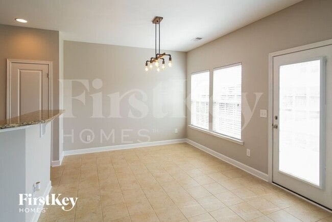 Building Photo - 3037 Adventure Way