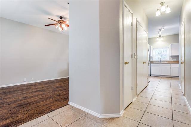 Foto del edificio - 503 Pickens Ln