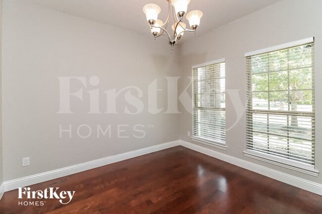 Foto del edificio - 3031 Carlton Pkwy