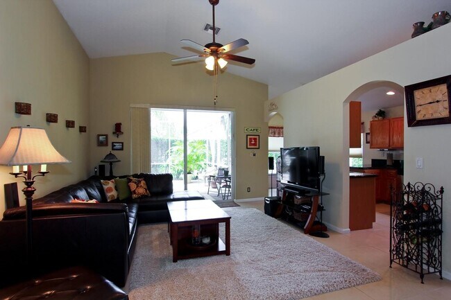 Building Photo - 8711 Treasure Cay