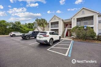Building Photo - 31125 Paradise Cmns