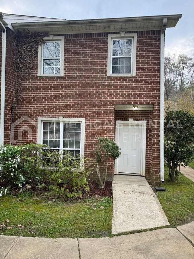 Foto del edificio - DEPOSIT PENDING! Townhome for rent in Hoov...
