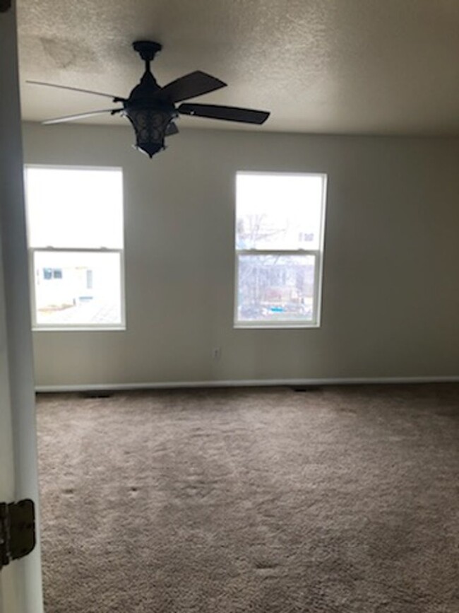 Foto del edificio - Nice, Spacious 3 Bedroom Home in Desirable...