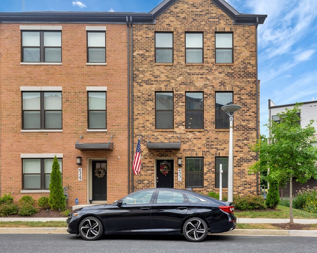 Building Photo - 4331 La Plata Ave