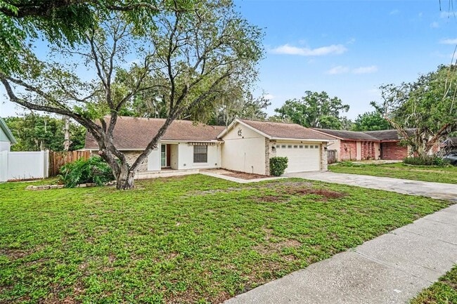 Building Photo - 17703 Cranbrook Dr