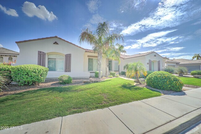 Building Photo - 4525 N Moon Blossum Ln