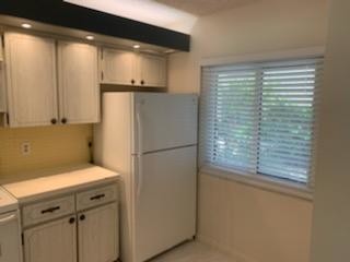 Primary Photo - 2207 Belleair Rd., #B5