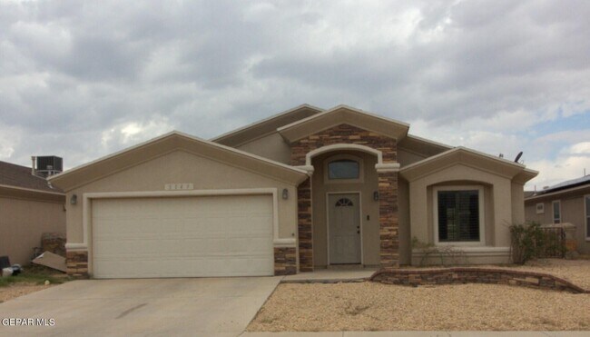 Foto del edificio - 2049 Robert Minnie