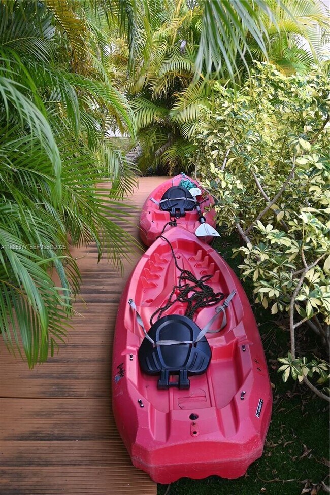 Foto del edificio - 1104 Washington St