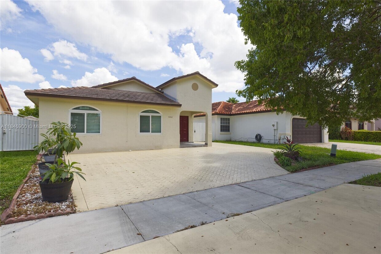 Foto principal - 14947 SW 36th Terrace