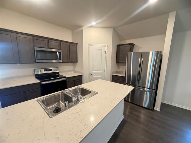Foto del edificio - 3126 Channing Dr