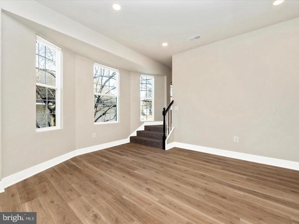 Foto principal - 2919 Woodland Ave