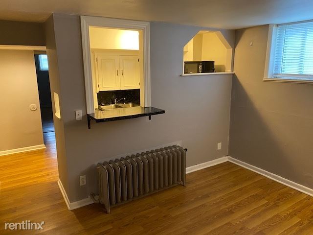 Building Photo - 1 br, 1 bath Apartment - 4816 Chicago St