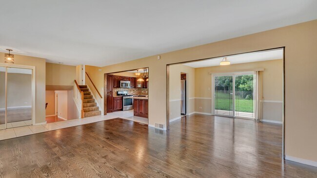 Building Photo - 15630 Aris Ct