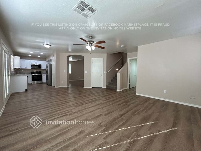 Building Photo - 15787 W Anasazi St