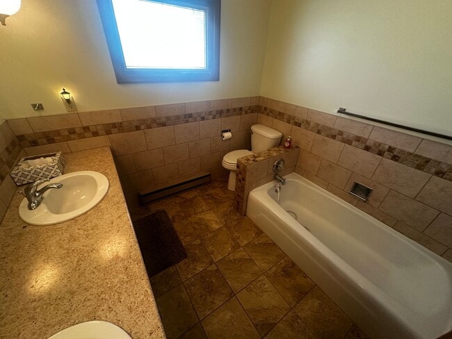 Foto del edificio - 6405 Hansen Dr