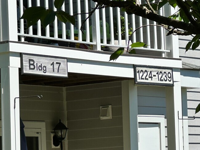 Foto del edificio - 1225 Richmond Rd