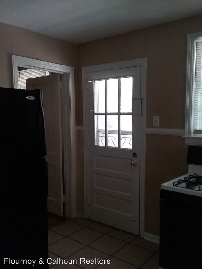 Foto del edificio - 2 br, 1 bath House - 3052 Knox Street