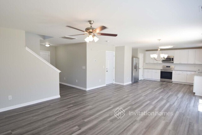 Building Photo - 4004 Flat Sedge Ln