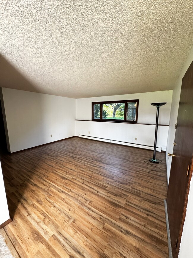 Foto del edificio - 425 S 14th St