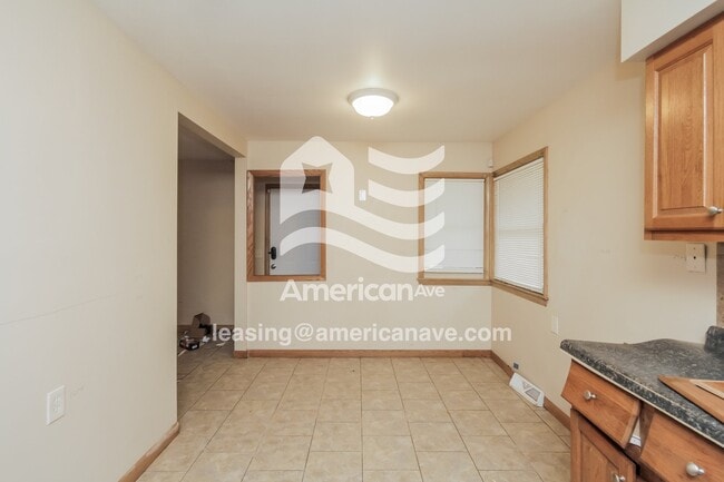 Foto del edificio - 4309 N 67th St