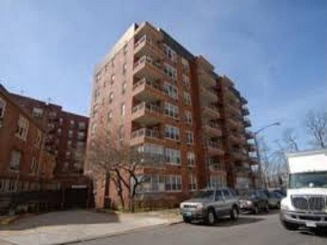 Primary Photo - 9101 Shore Rd