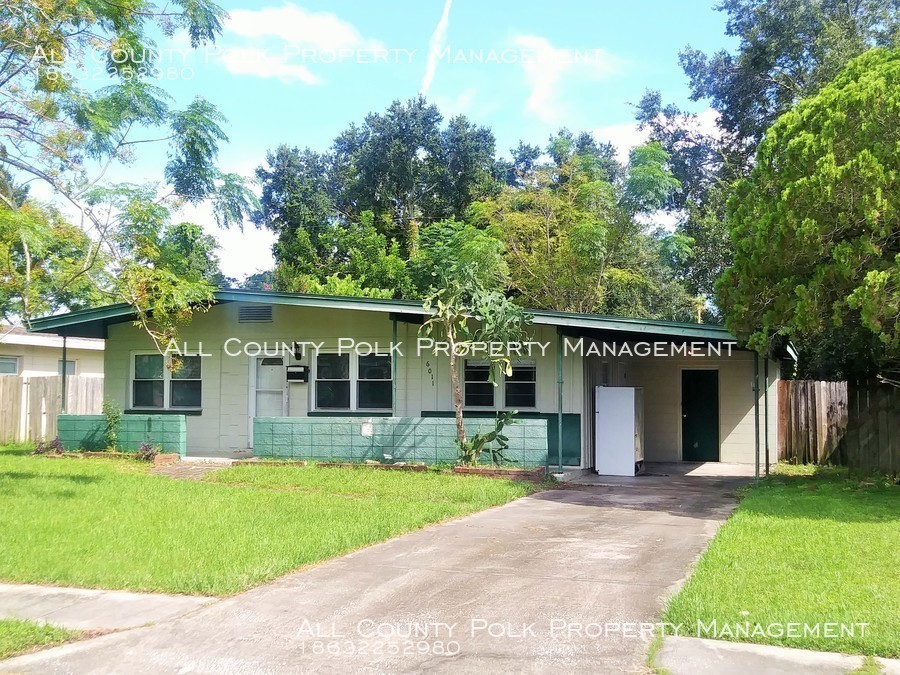 Foto principal - Great 3 bedroom 1 bath home in Pinellas Park!