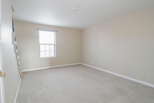 Foto del edificio - 1603-09 Minglewood Dr