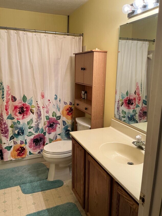 Foto del edificio - 1019 Mandarin Dr