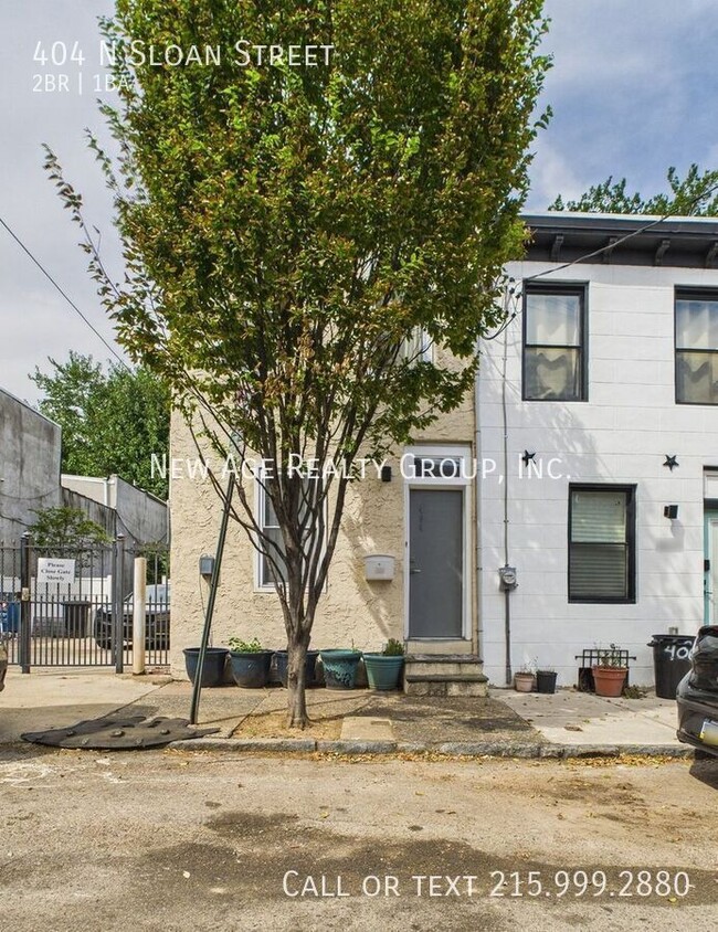 Building Photo - 404 Sloan St